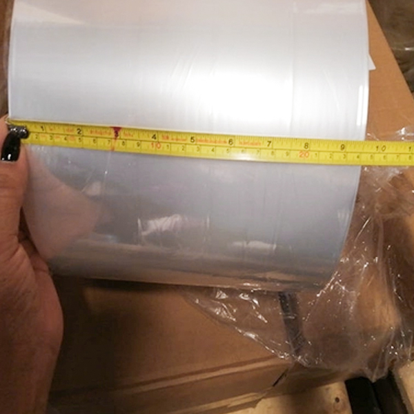 200mm - 1400mm Strat dublu 17microni Film microperforat poliolefin contractabil pentru produse din lapte